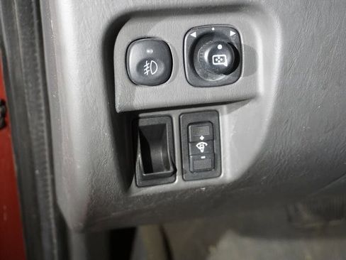 Used 2005 Ford Escape XLT AWD/4WD image 14