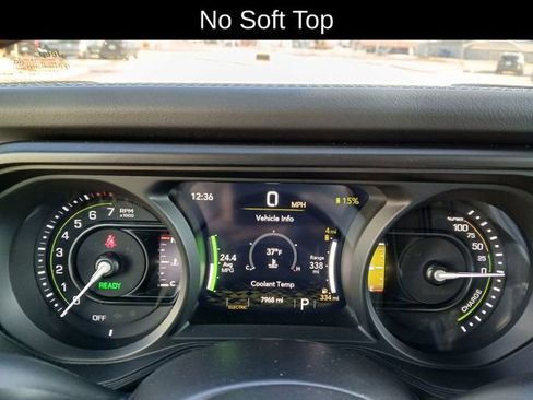Used 2024 Jeep Wrangler Unlimited Sahara w/ Technology Group AWD/4WD image 21