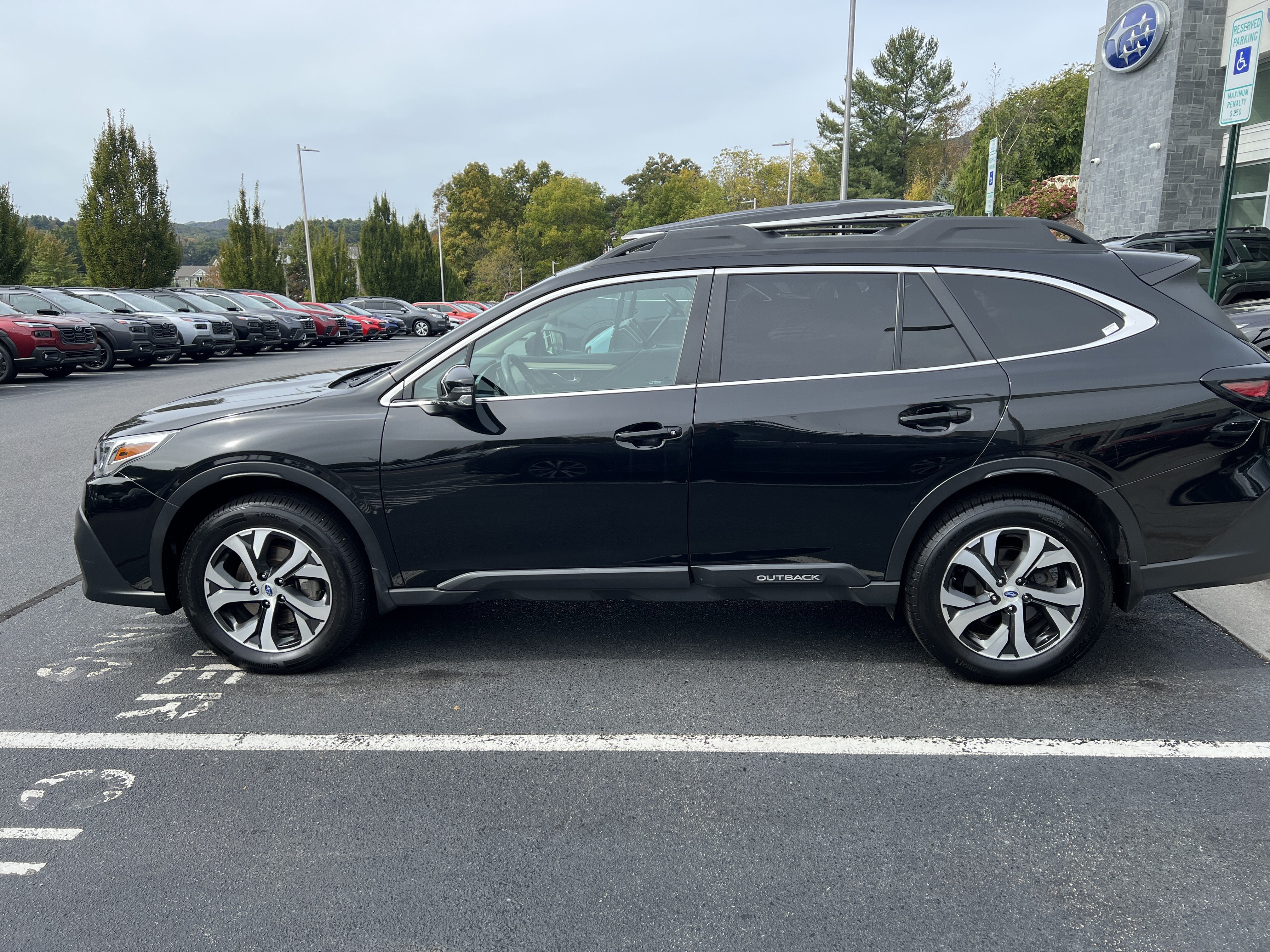 Used 2021 Subaru Outback Limited w/ Popular Package #2 AWD/4WD image 7