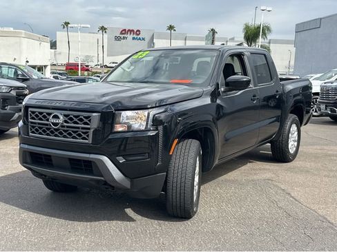 Used 2023 Nissan Frontier SV AWD/4WD image 10