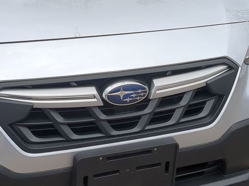 Used 2022 Subaru Crosstrek 2.5i Limited w/ Moonroof Package 1 AWD/4WD image 12