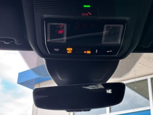 Used 2022 Volkswagen GTI S image 21