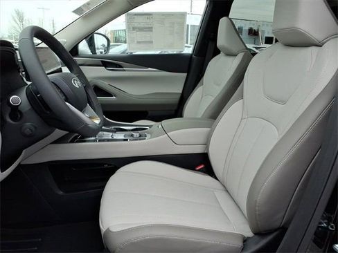 New 2026 INFINITI QX60 Luxe w/ Cargo Package image 10