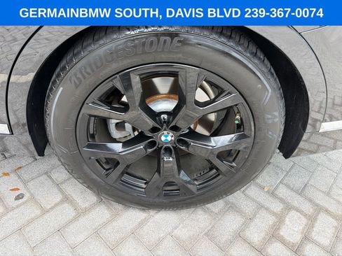 Used 2020 BMW X7 xDrive40i w/ Premium Package AWD/4WD image 5