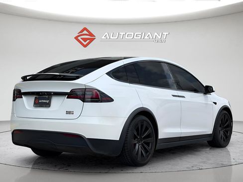 Used 2023 Tesla Model X Plaid image 12