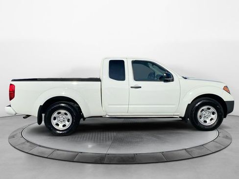 Used 2021 Nissan Frontier S image 6