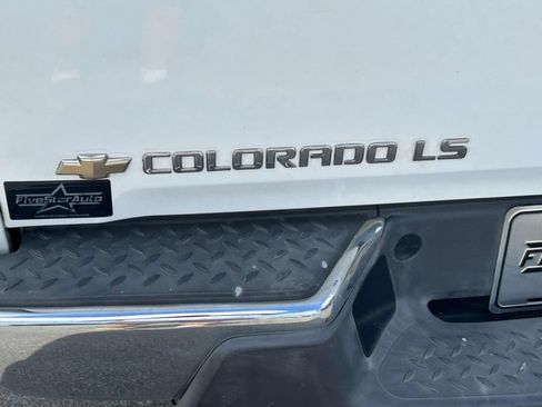 Used 2005 Chevrolet Colorado LS RWD image 8
