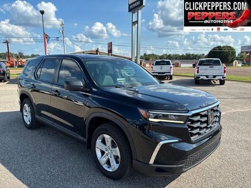 Used 2023 Honda Pilot LX image 8