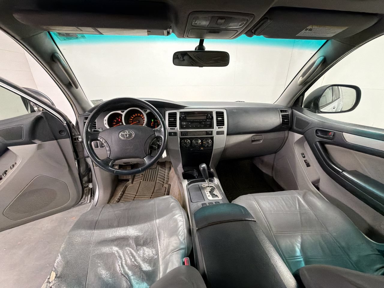 Used 2005 Toyota 4Runner SR5 RWD image 18