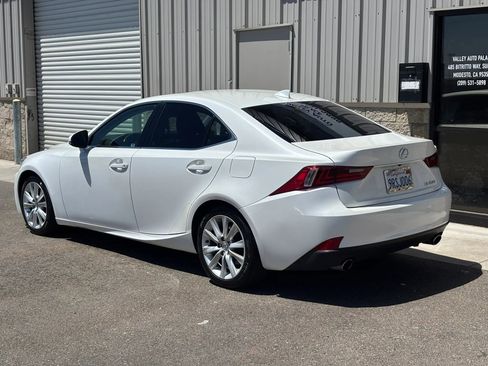 Used 2015 Lexus IS 250 RWD image 5