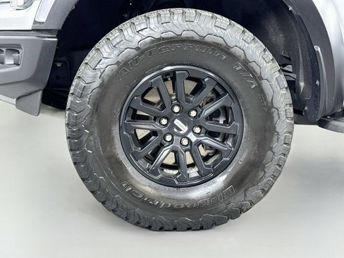 Used 2024 Ford F150 Raptor AWD/4WD image 9