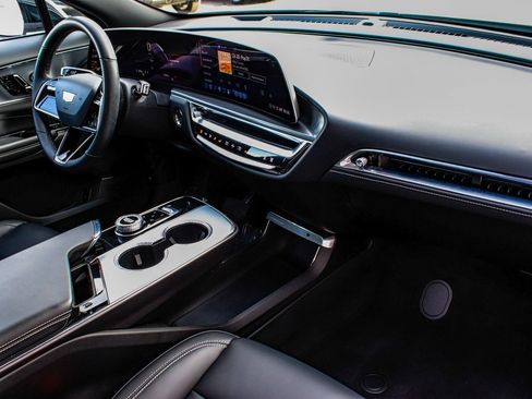 Used 2024 Cadillac Lyriq Tech image 43