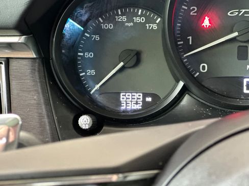 Used 2023 Porsche Macan GTS AWD/4WD image 30