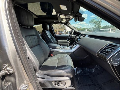 Used 2019 Land Rover Range Rover Sport Supercharged AWD/4WD image 47
