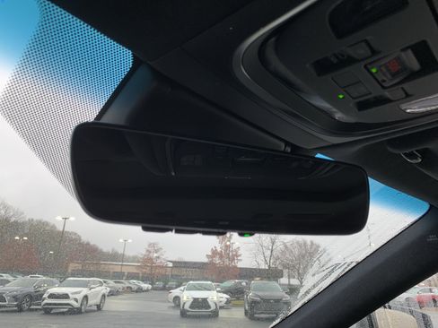 Used 2018 Lexus LS 500 AWD image 27