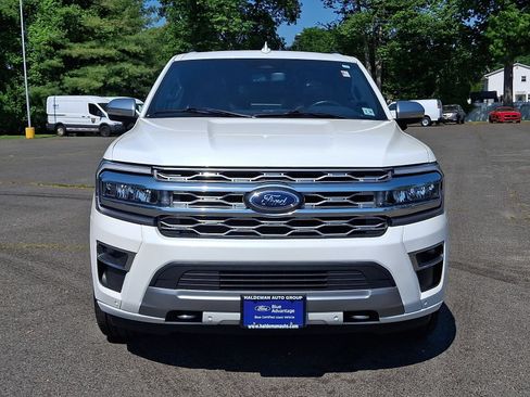 Certified 2024 Ford Expedition Max Platinum AWD/4WD image 2
