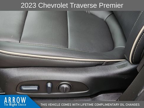 Used 2023 Chevrolet Traverse Premier w/ Redline Edition AWD/4WD image 23