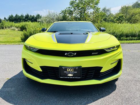 Used 2021 Chevrolet Camaro SS image 12