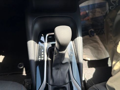 Used 2022 Toyota Corolla SE FWD image 19