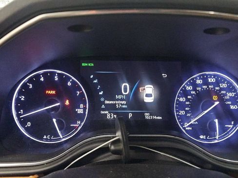 Used 2019 Toyota Avalon Limited FWD image 10