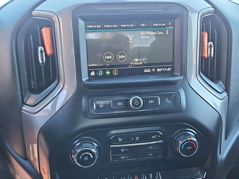 Used 2019 Chevrolet Silverado 1500 Custom Trail Boss image 14