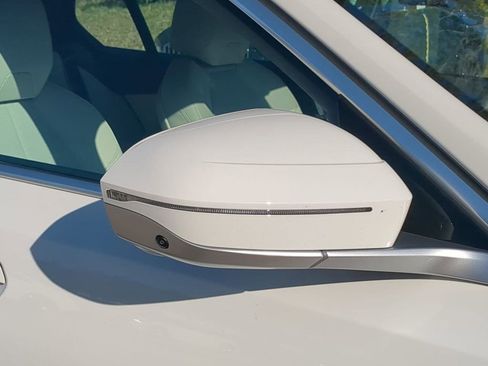 New 2026 BMW 530i w/ Premium Package image 12