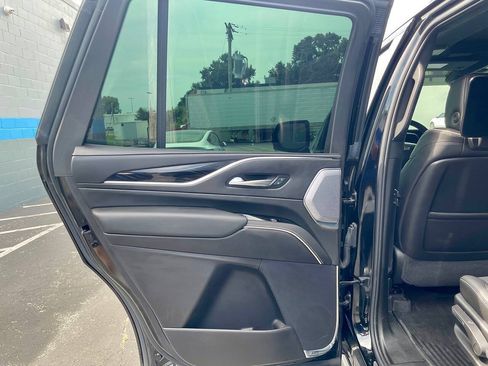 Used 2024 Cadillac Escalade V w/ LPO, ONYX Package AWD/4WD image 28