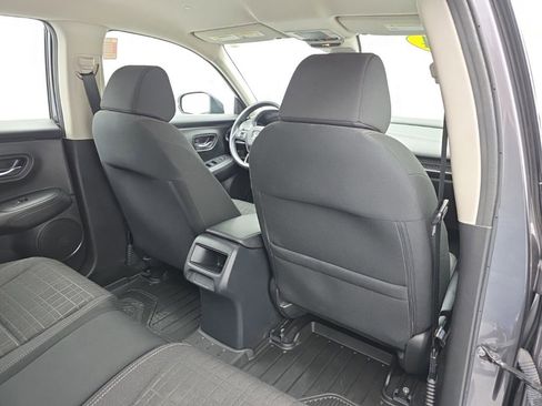 Used 2023 Honda HR-V LX image 40