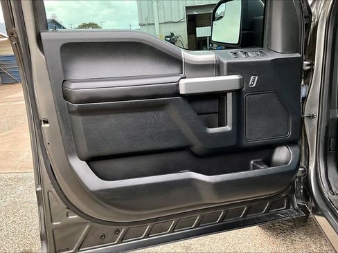 Used 2016 Ford F150 XLT w/ Equipment Group 301A Mid image 22