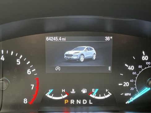 Used 2020 Ford Escape SEL image 18
