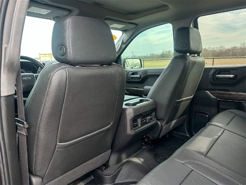 Used 2022 Chevrolet Silverado 1500 LT Trail Boss w/ Convenience Package II image 17