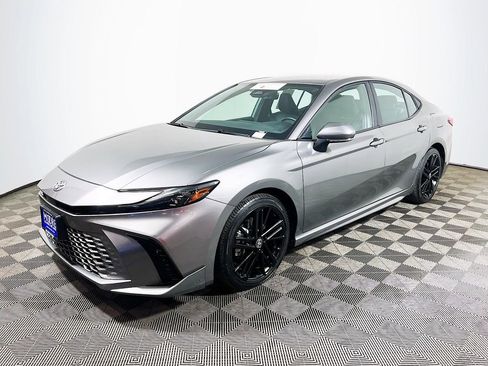 Certified 2025 Toyota Camry XSE FWD image 4
