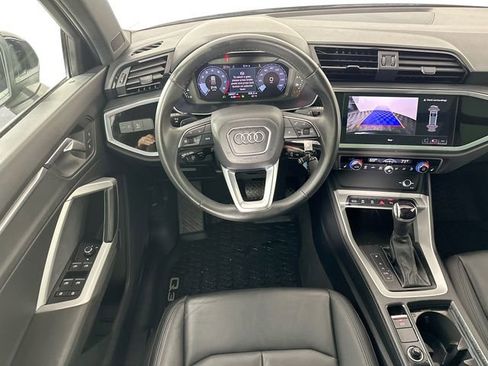 Used 2024 Audi Q3 2.0T Premium w/ 19" Wheel Package AWD/4WD image 11
