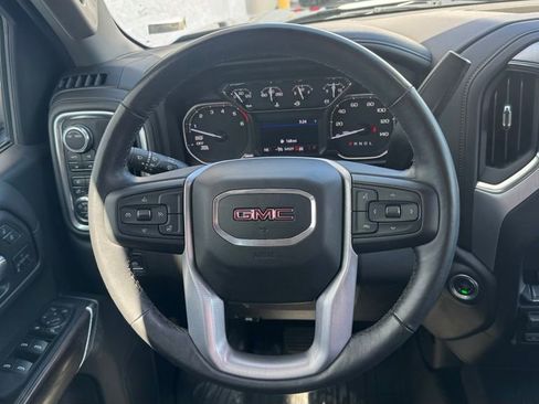 Used 2022 GMC Sierra 1500 SLT AWD/4WD image 18