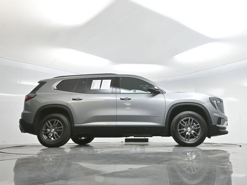 Used 2025 GMC Acadia Elevation image 68