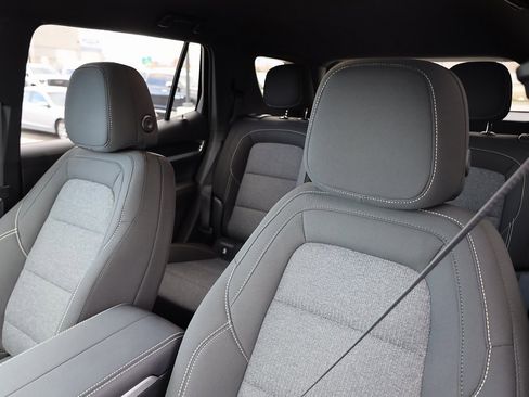 New 2026 GMC Terrain Elevation image 16