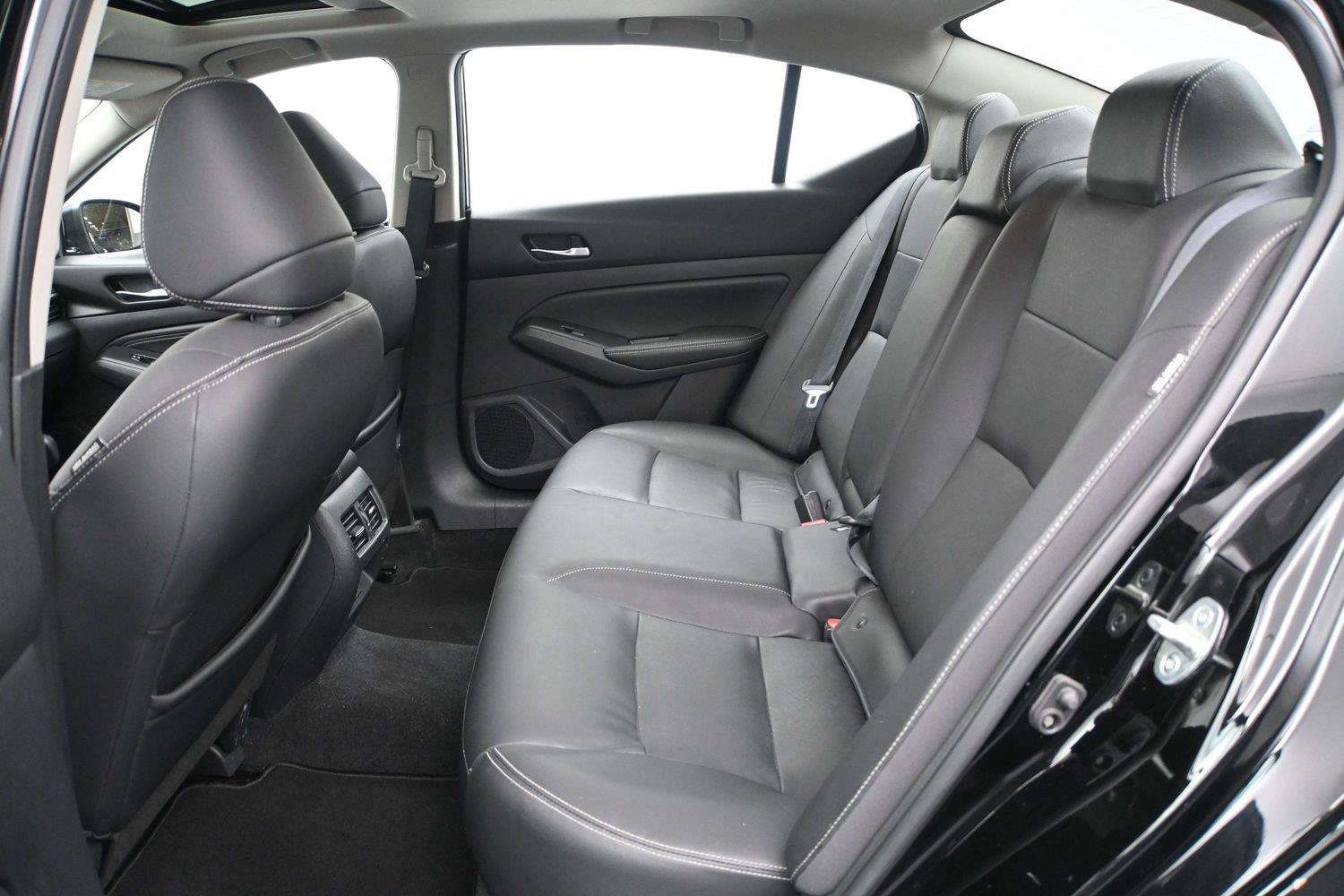Used 2019 Nissan Altima 2.5 SL AWD/4WD image 8