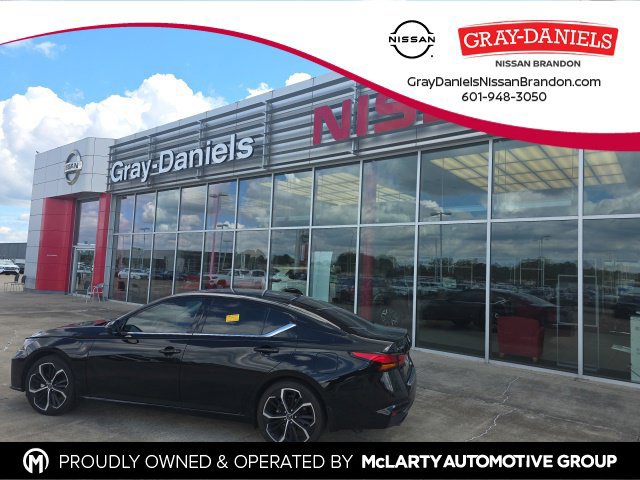 Used 2023 Nissan Altima 2.5 SR w/ SR Premium Package FWD 360° Tour