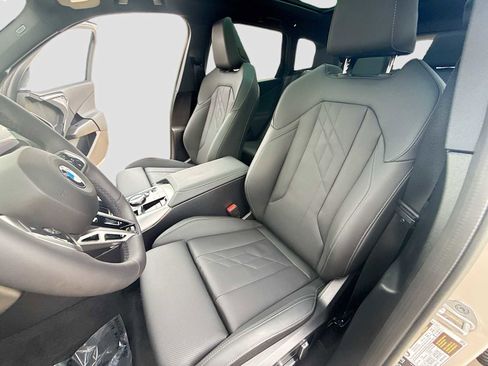 Certified 2025 BMW X3 xDrive30i w/ M Sport Package AWD/4WD image 14