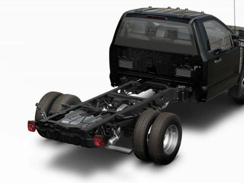 New 2025 Ford F350 XL w/ XL Chrome Package image 3