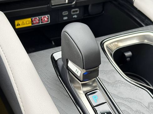 New 2026 Lexus RX 350h AWD/4WD image 14