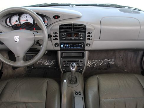 Used 2000 Porsche 911 Cabriolet image 14