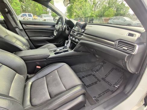 Used 2020 Honda Accord Sport image 17