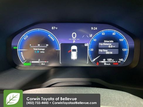 New 2025 Toyota RAV4 Limited image 10