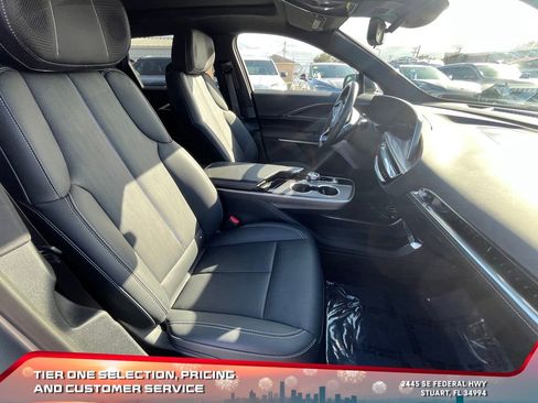 Used 2024 Cadillac Lyriq Luxury w/ LPO, Floor Liner Package image 20