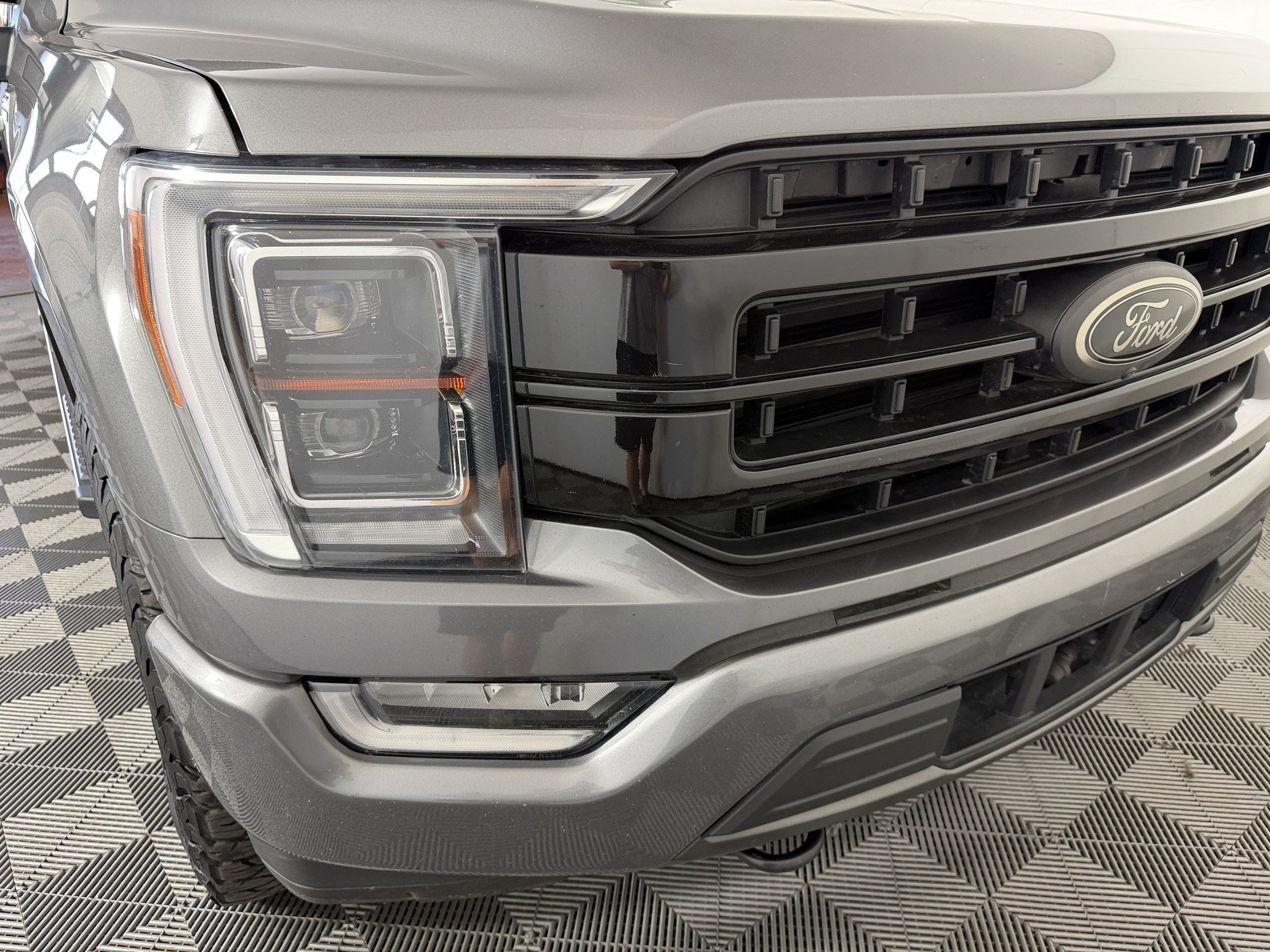 Used 2021 Ford F150 Lariat w/ Equipment Group 502A High AWD/4WD image 12