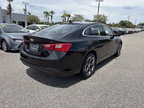 Used 2024 Chevrolet Malibu LT FWD image 4