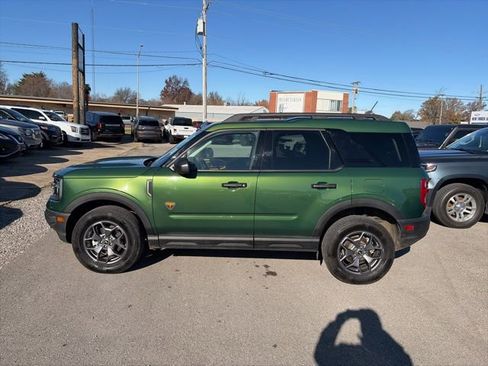 Used 2023 Ford Bronco Sport Badlands AWD/4WD image 3