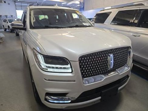 Used 2019 Lincoln Navigator Black Label w/ Cargo Package AWD/4WD image 1