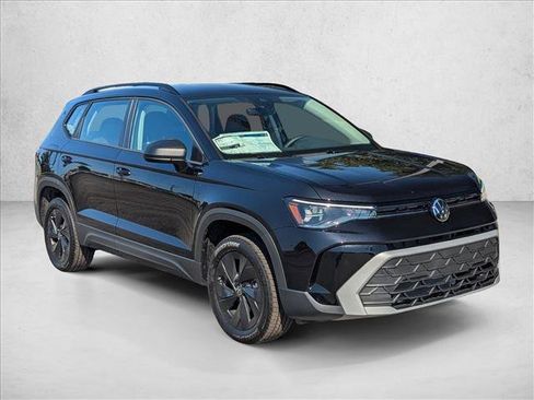 Used 2025 Volkswagen Taos S FWD image 6